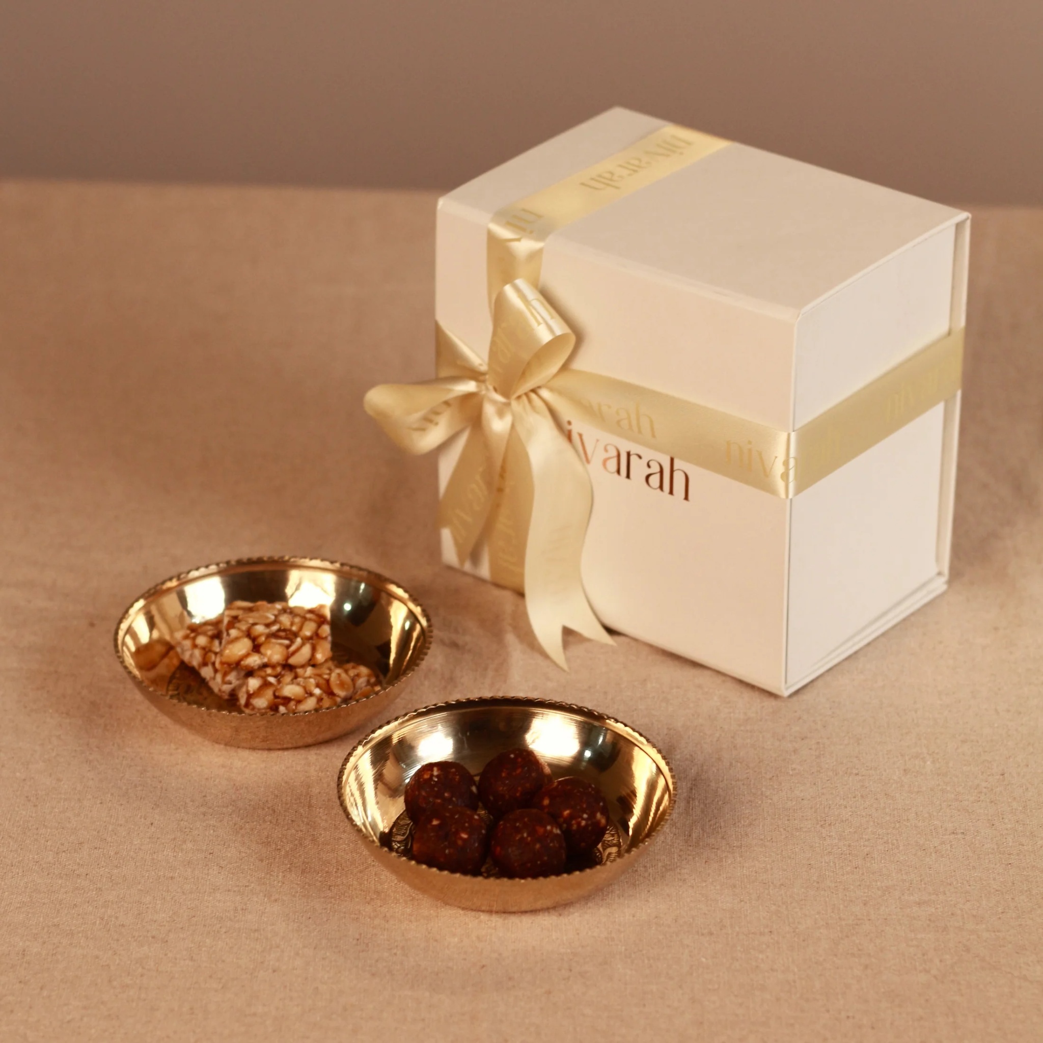 Krti - Carved Brass Plate Set by nivarah | Tooffi