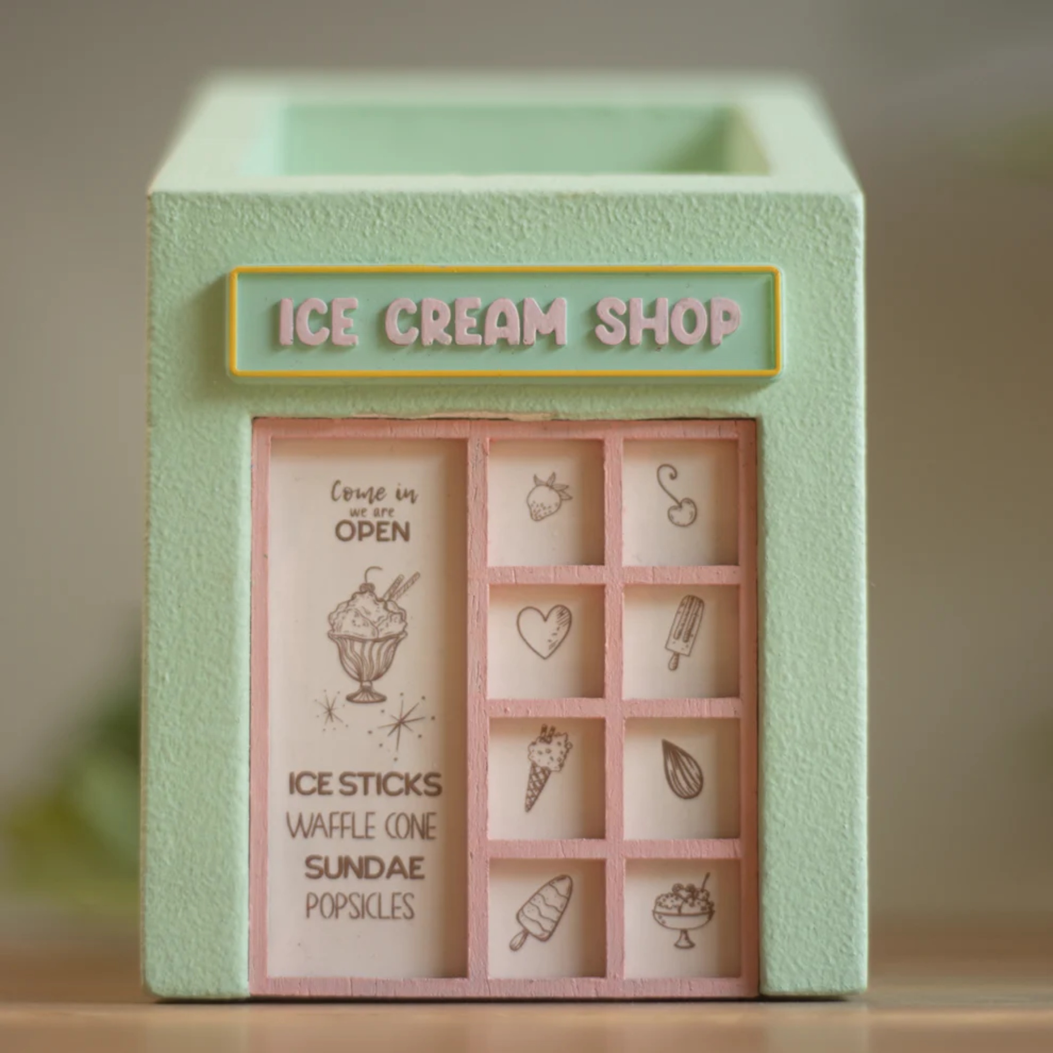 Ice Cream Shop by Bae & Bee studio | Tooffi