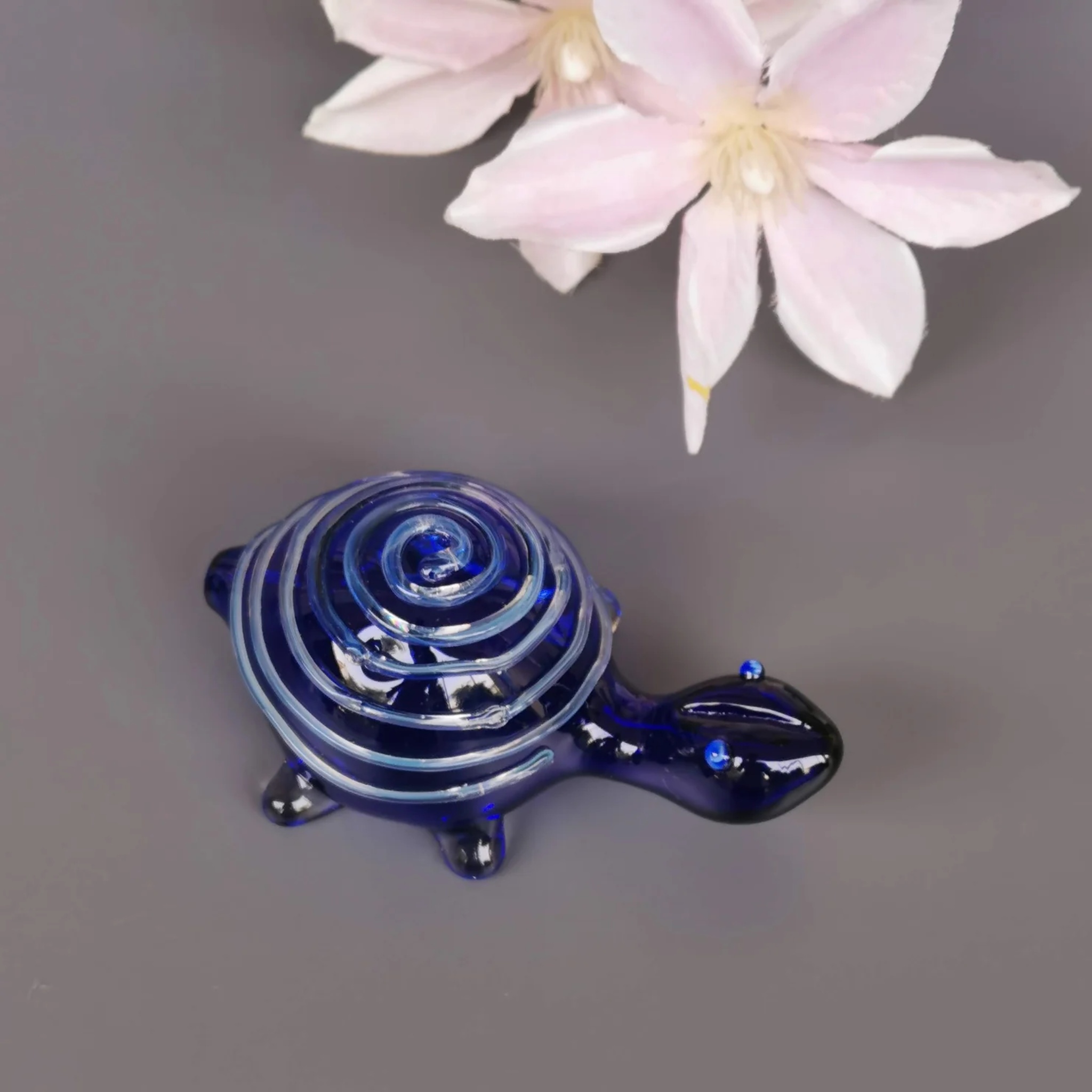 Good Luck Glass Turtles- Brilliant Blue by RUSTIC HORSE GLASS STUDIO | Tooffi