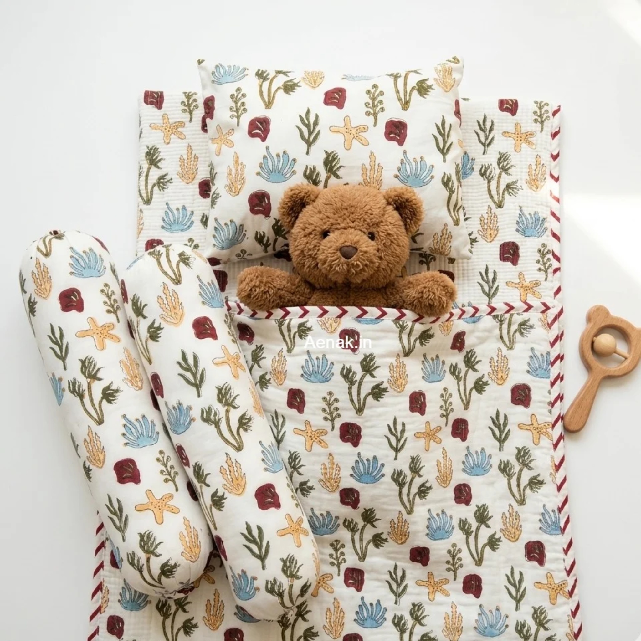 Aquatic Newborn Handmade Baby Kit Set by Aenak Studios | Tooffi