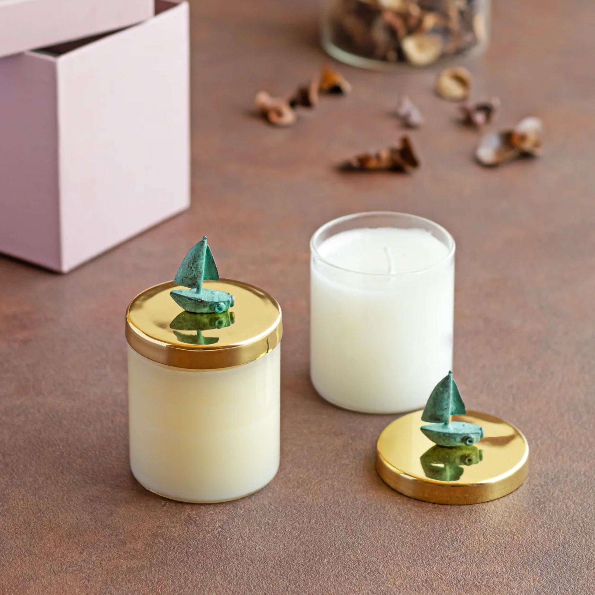 Boat Candles Gift Box by Saswata | Tooffi