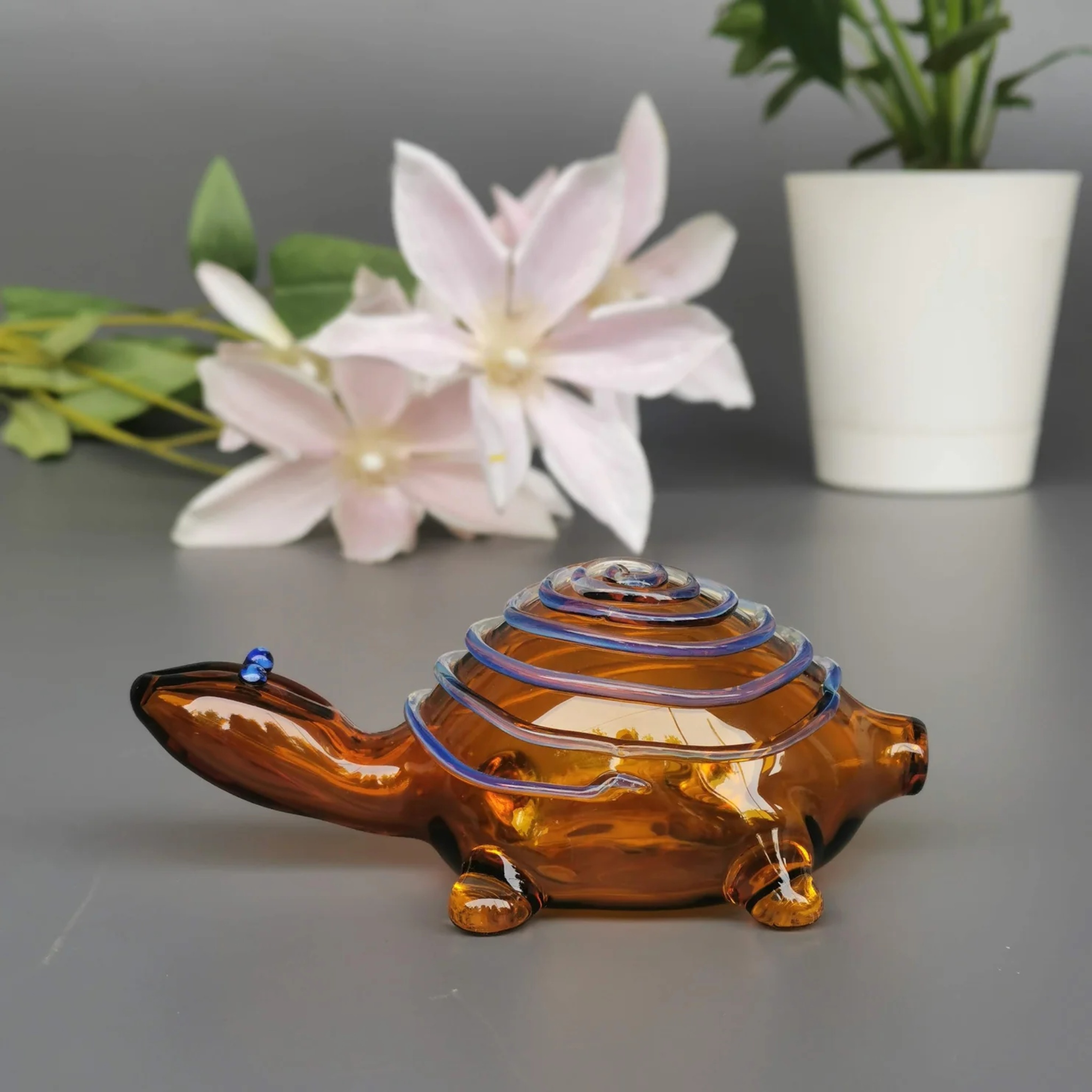 Good Luck Glass Turtles- Amber by RUSTIC HORSE GLASS STUDIO | Tooffi