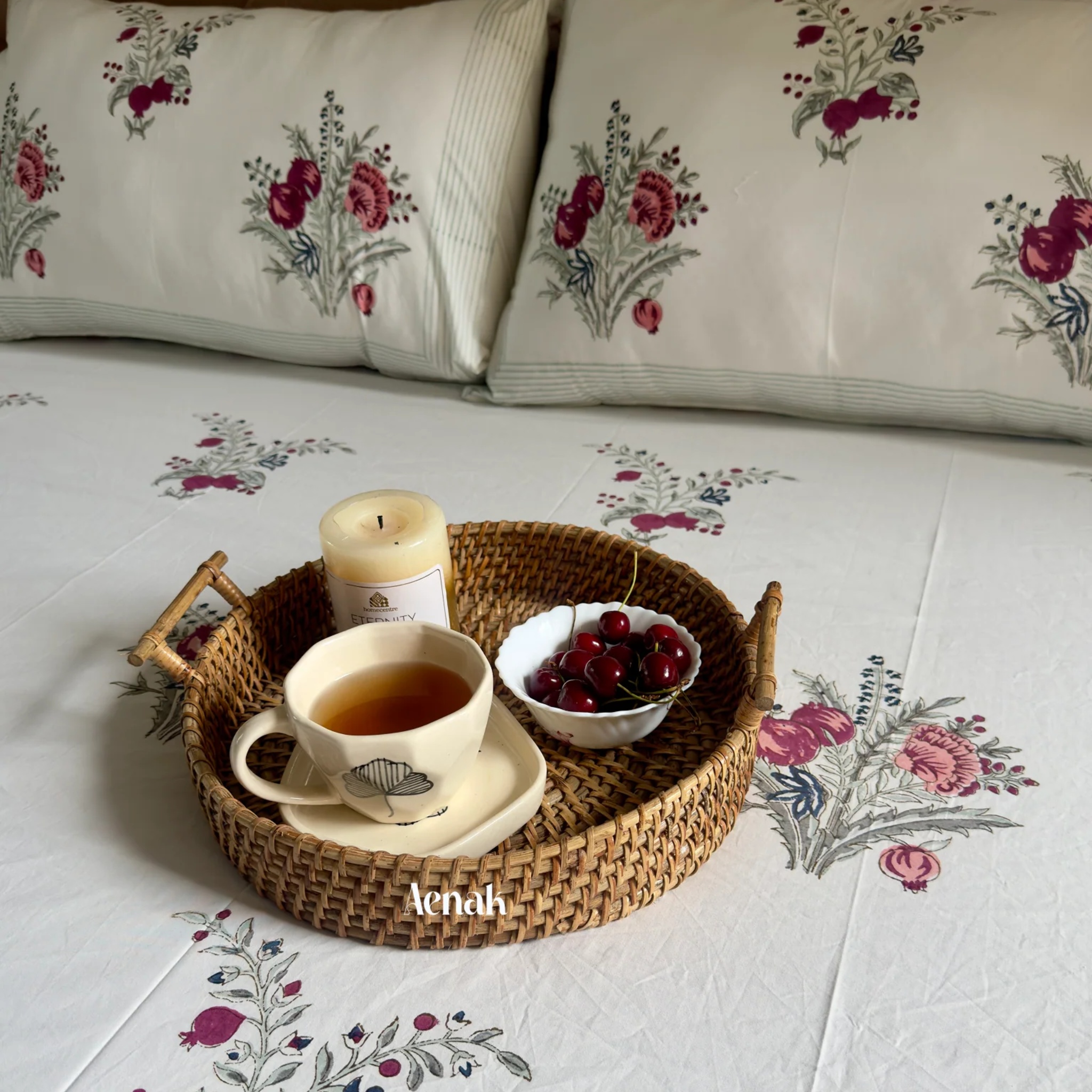 Burgundy Anaar Handblock Premium Cotton Bedsheet Set by Aenak Studios | Tooffi