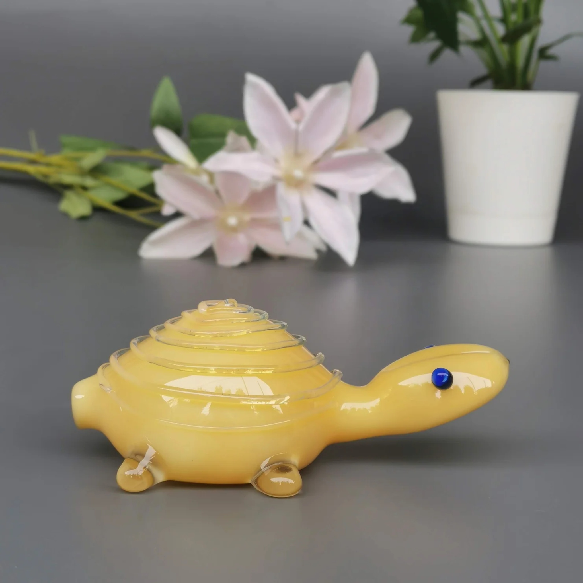 Good Luck Glass Turtles- Ivory by RUSTIC HORSE GLASS STUDIO | Tooffi