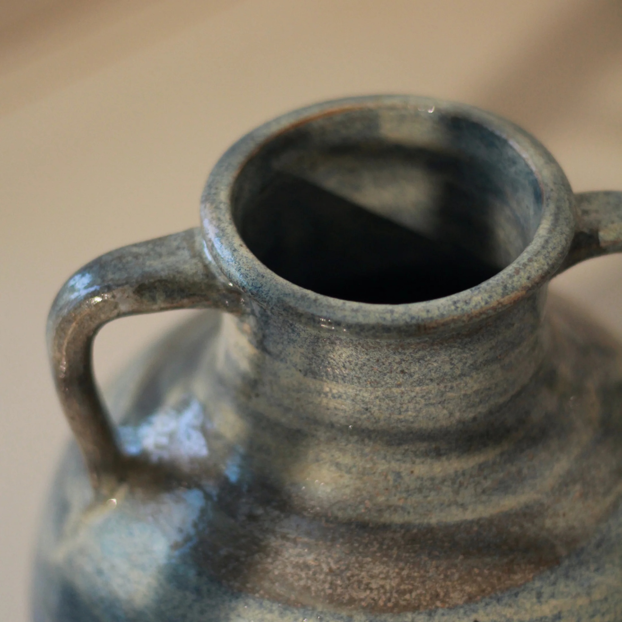 Samudr - Amphora Vase by nivarah | Tooffi