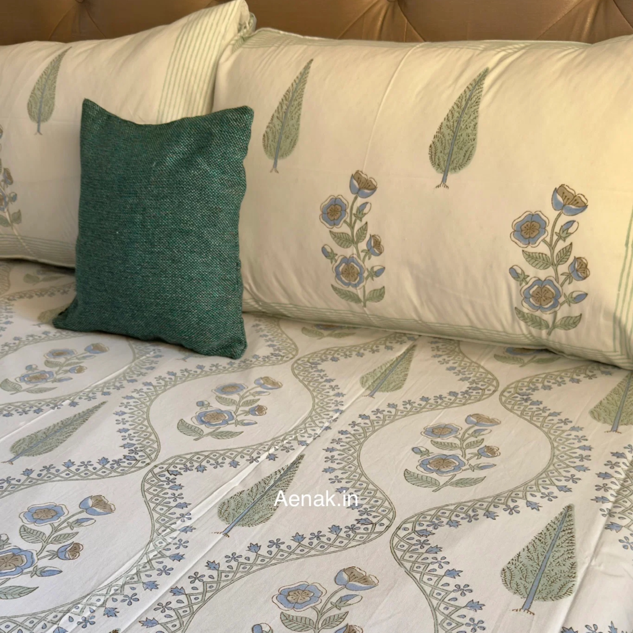 Blue Periwinkle Jaal Handblock Premium Cotton Bedsheet Set by Aenak Studios | Tooffi