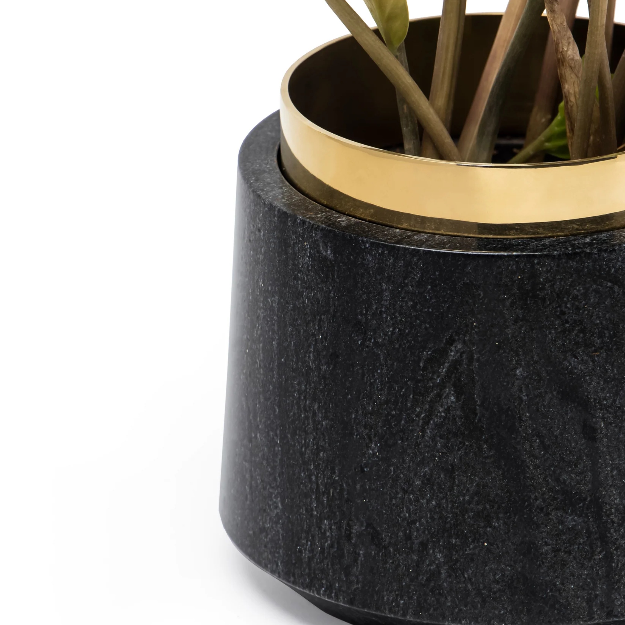 Oronoir Planter by Saswata | Tooffi
