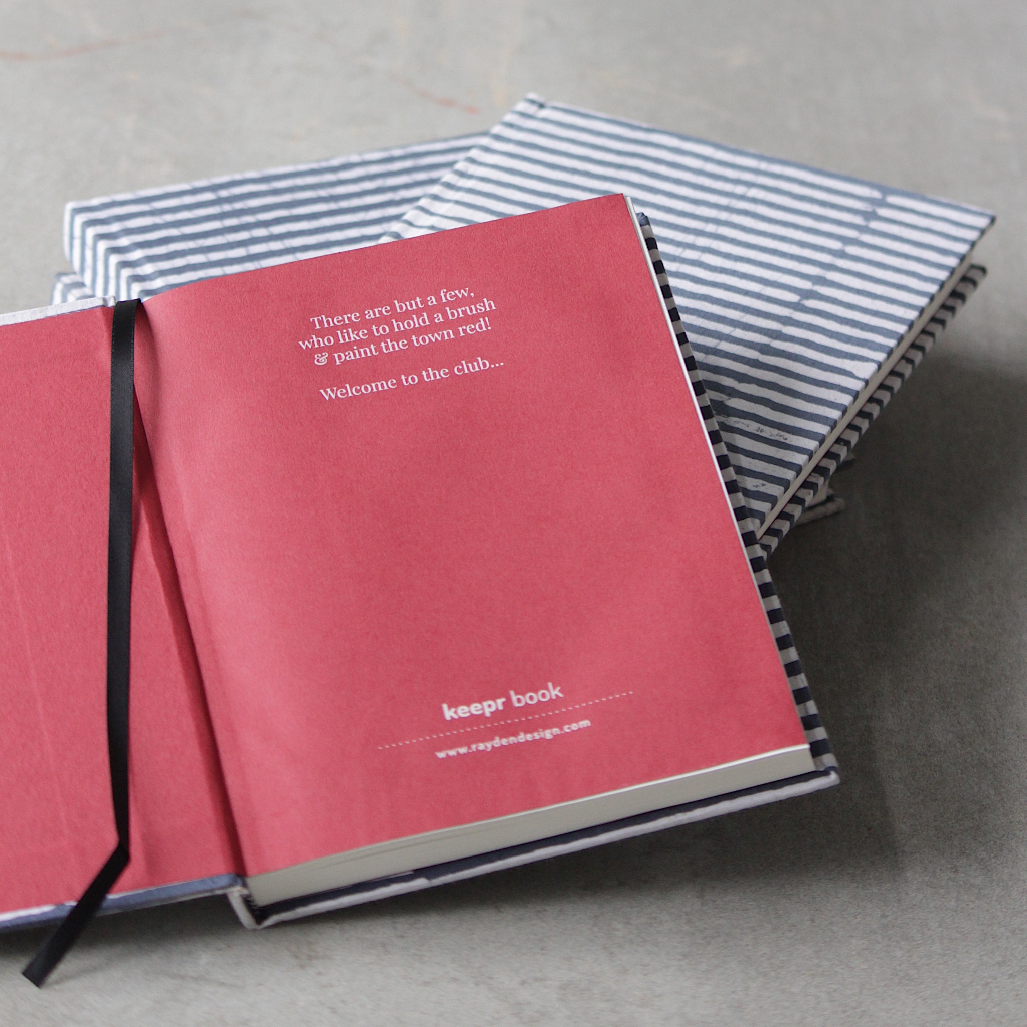 Keepr Book [Indigo] by Rayden Design | Tooffi