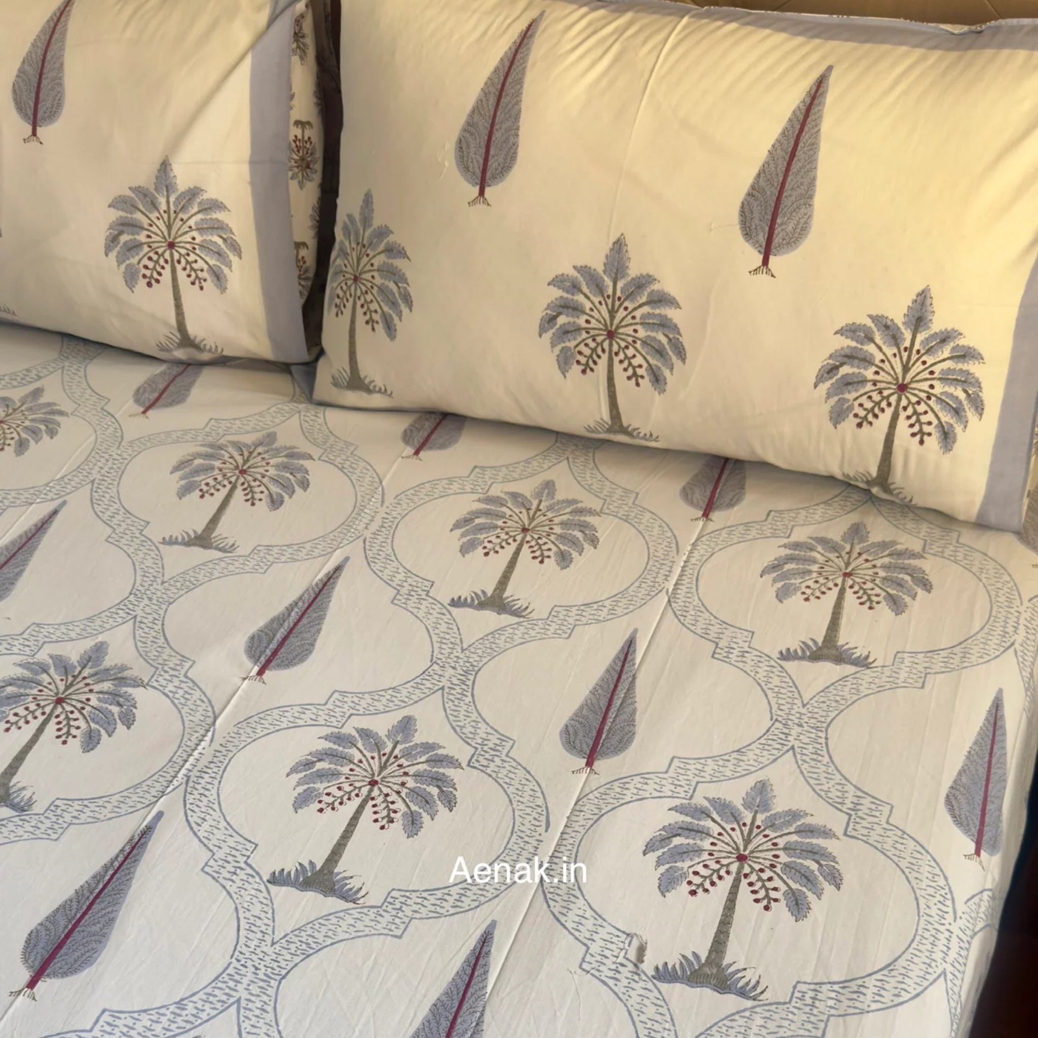 Blue Palm Jaal Handblock Premium Cotton Bedsheet Set by Aenak Studios | Tooffi