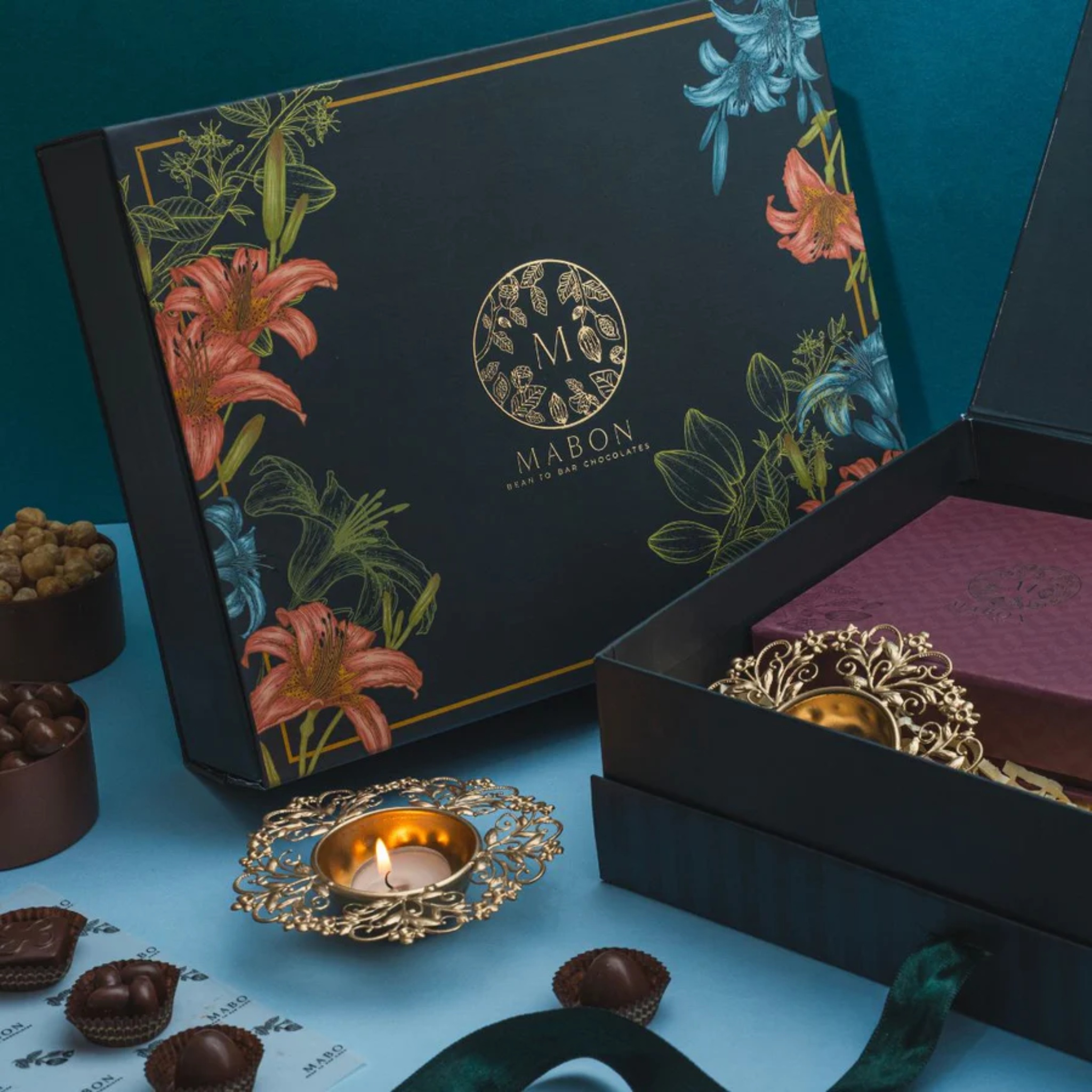 The Celebration Hamper by Mabon Chocolates | Tooffi