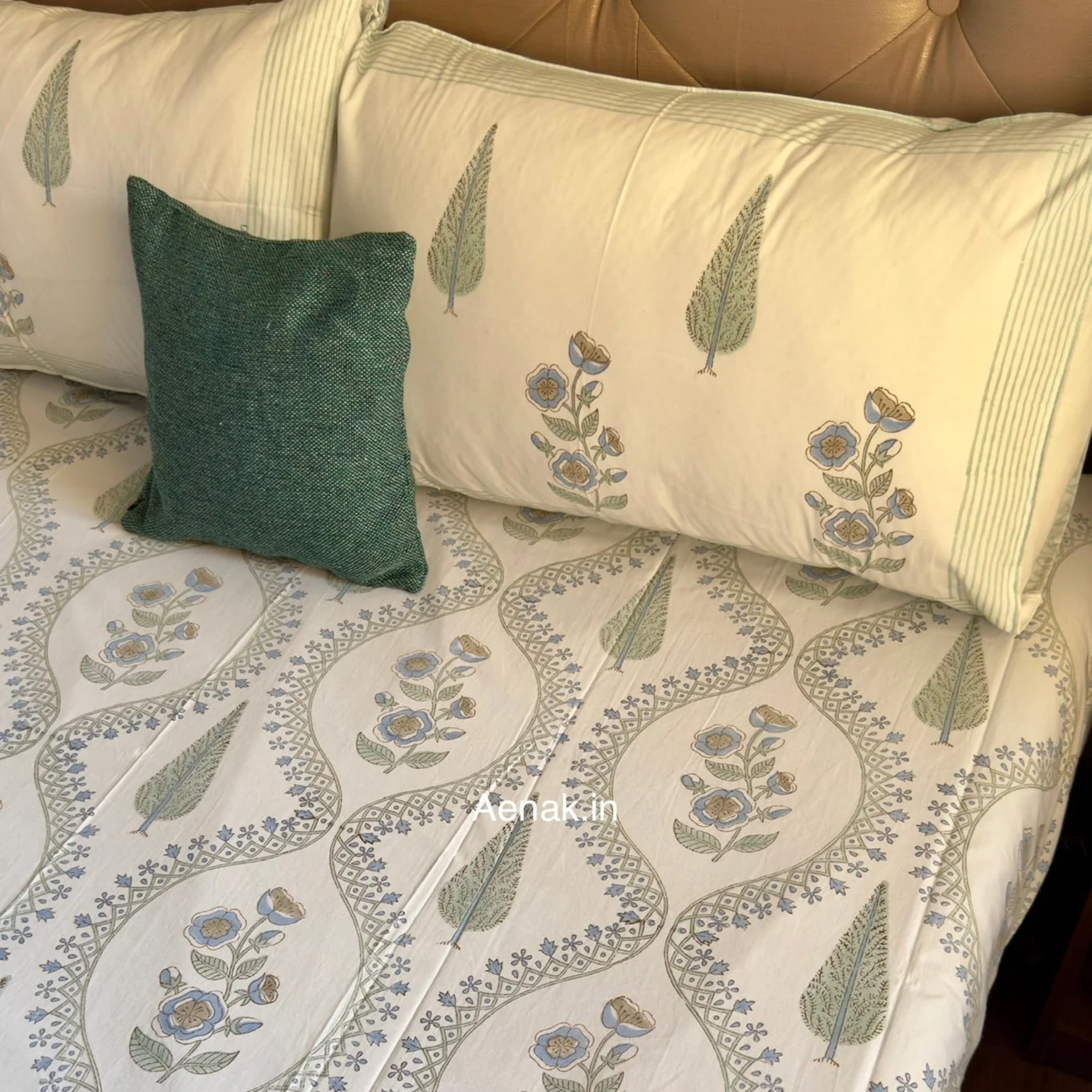 Blue Periwinkle Jaal Handblock Premium Cotton Bedsheet Set by Aenak Studios | Tooffi