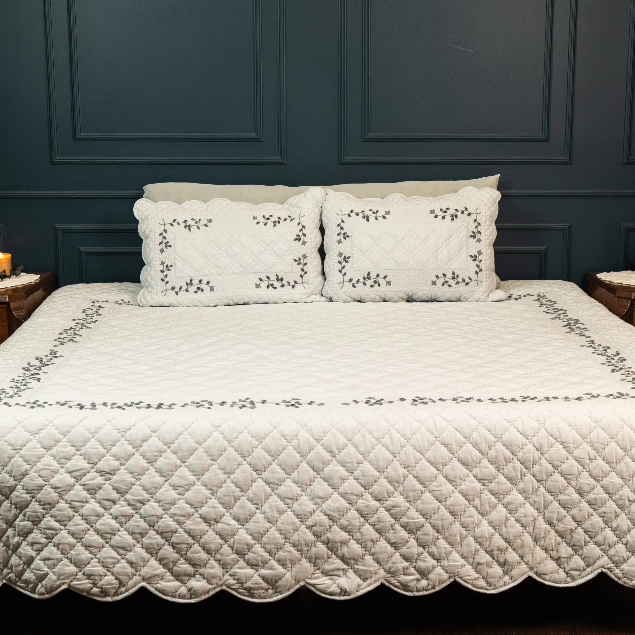 Zoya Cutwork Emroidery 3 Pc Set Bed Spread Grey by Ammorada | Tooffi