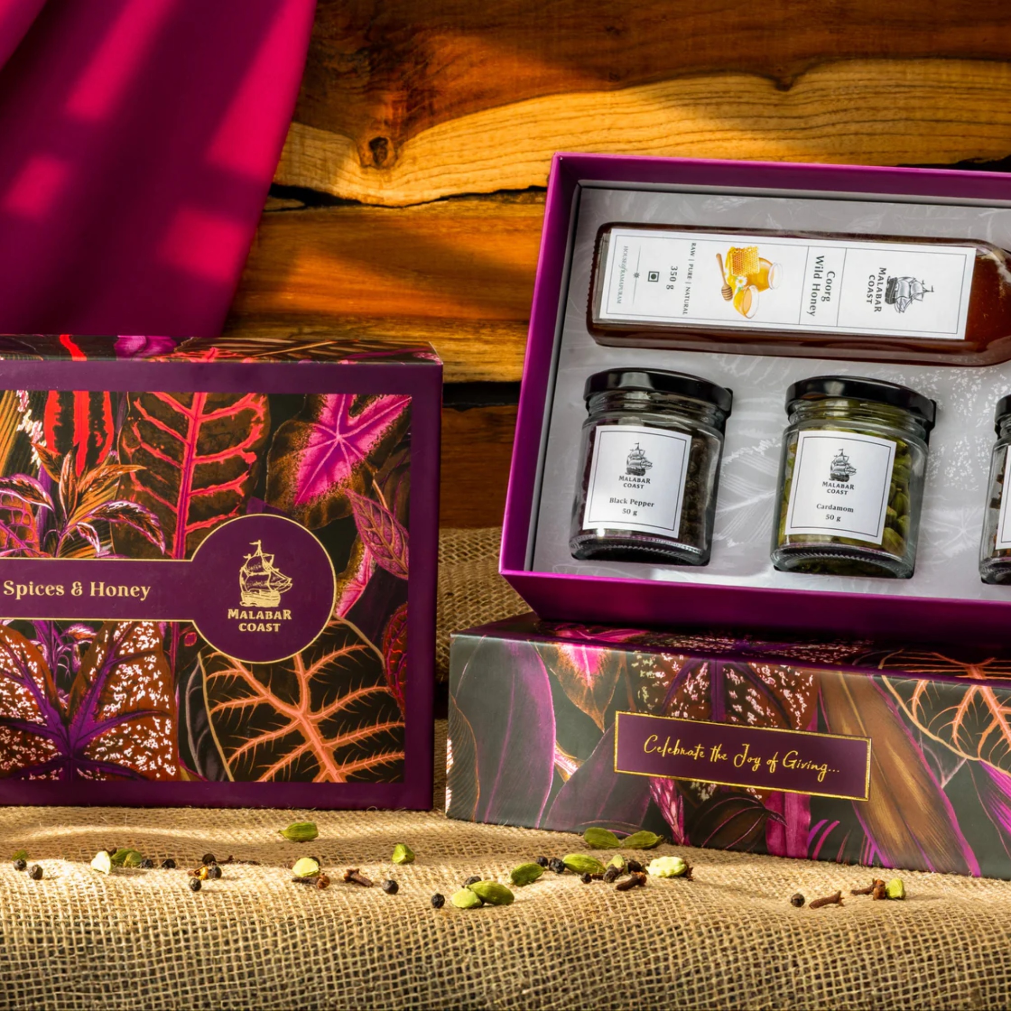 Tropical Spices & Honey Gift Box (Big) by TERRALIFE CONSUMER PRODUCTS & SERVICES PRIVATE LIMITED | Tooffi
