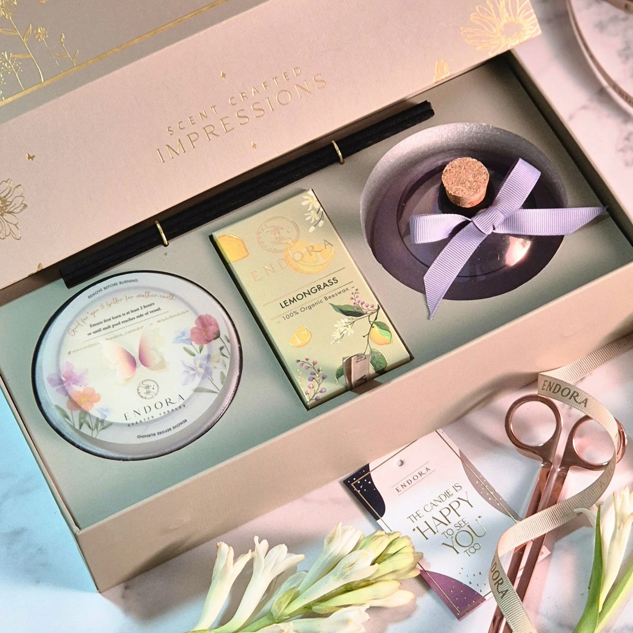 Monet's Gift Set - Candle & Diffuser Duo | Smoke | Cardamom & Mimosa by Endora Scented Candles | Tooffi
