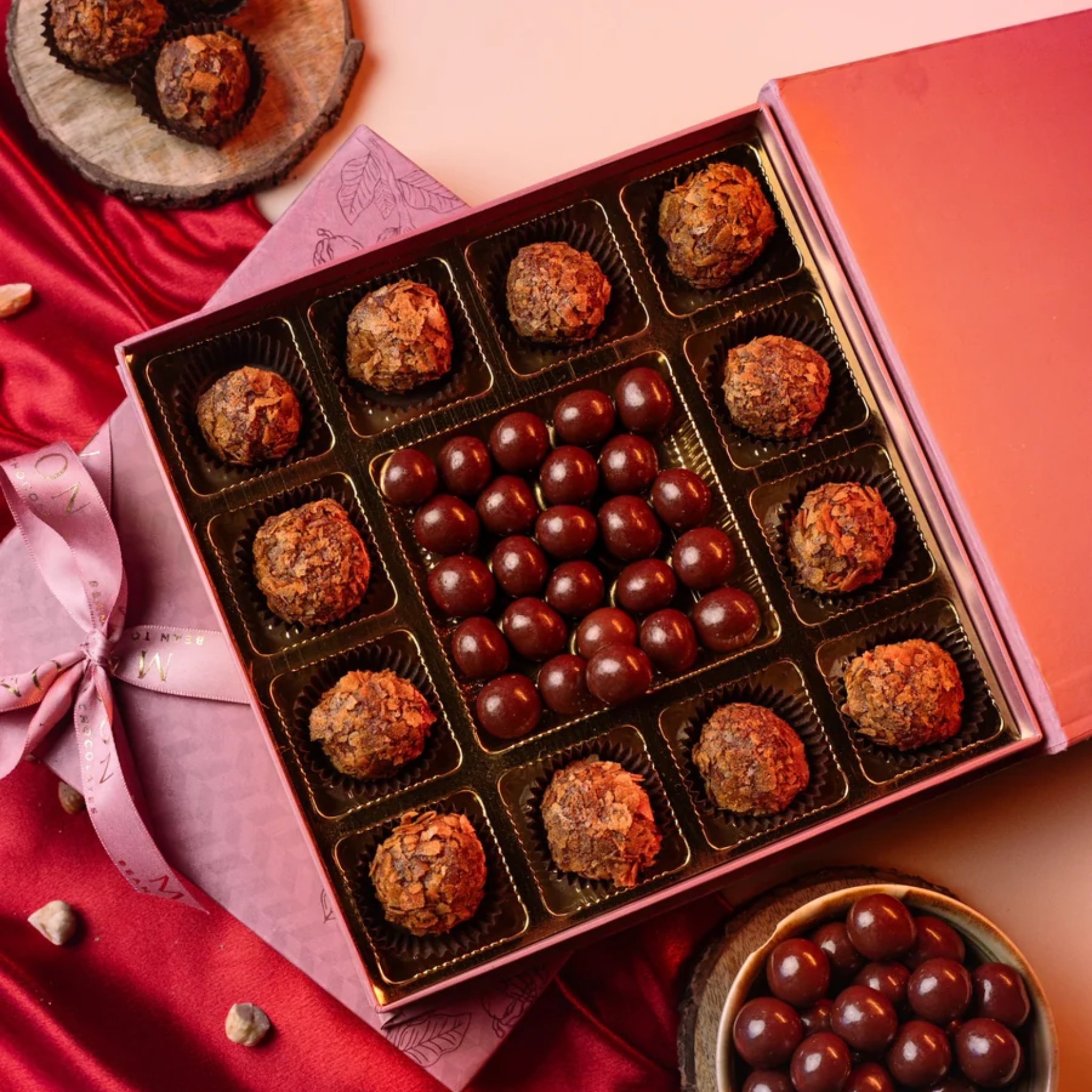 Hazelnut Lover's Chocolate Box (Truffle + Dragees Edition) by Mabon Chocolates | Tooffi