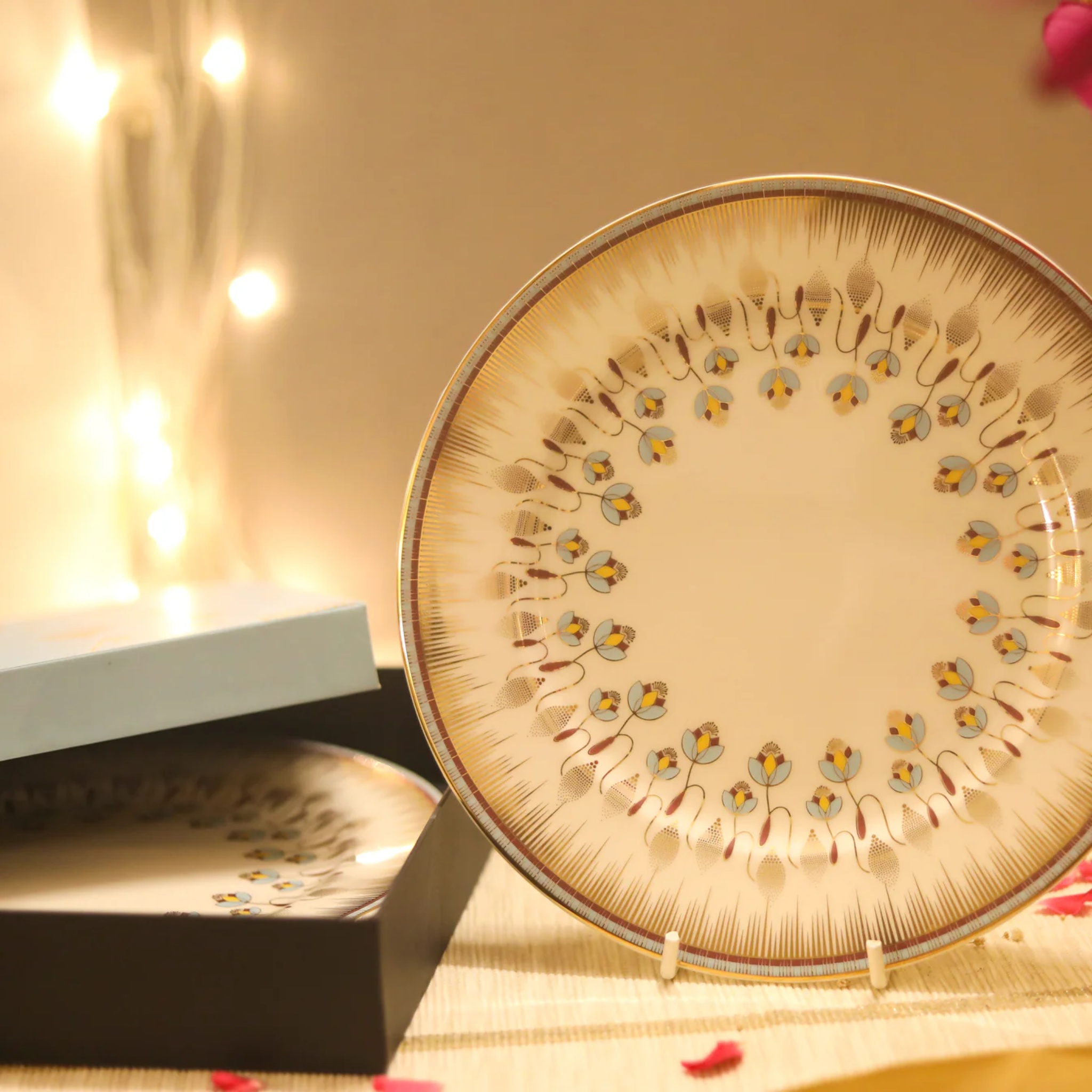 the sea of sansara - dinner plate gift box set by urbankart - ta.da tableware | Tooffi