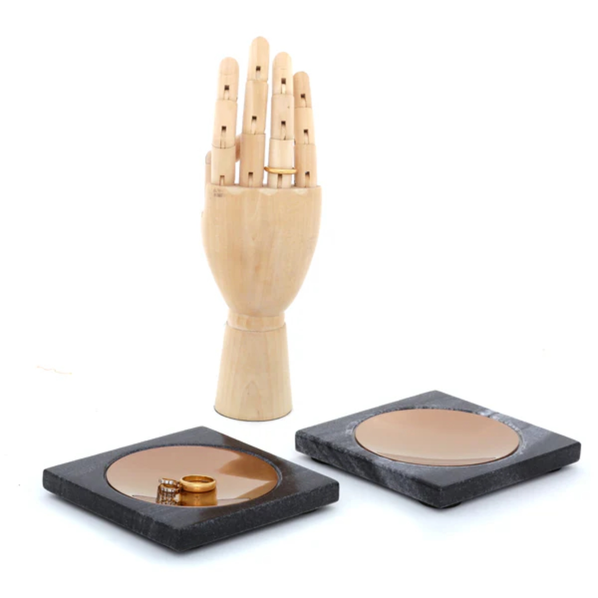 Yin Jewellery Dish by Saswata | Tooffi