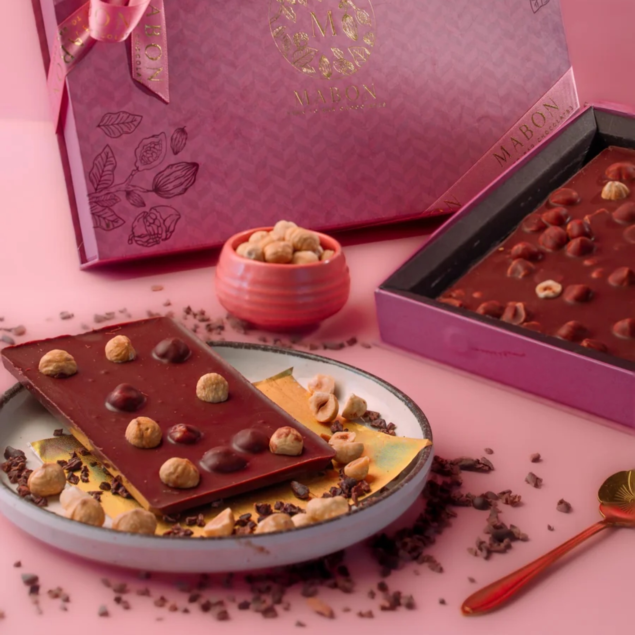 Hazelnut Chocolate Bark Gift Box by Mabon Chocolates | Tooffi