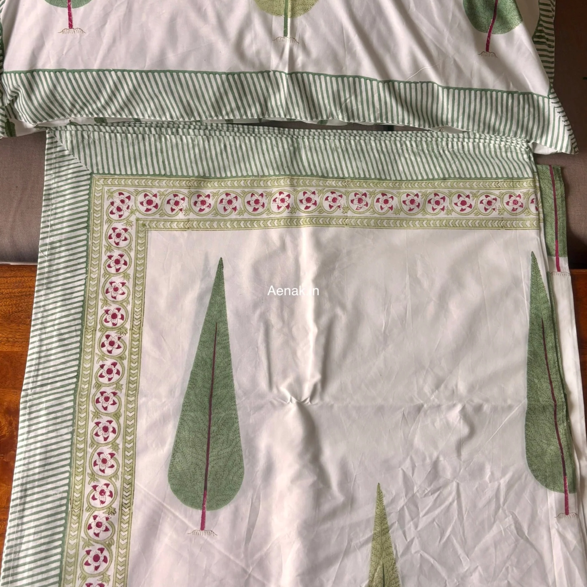 Green Cypress Handblock Premium Cotton Bedsheet Set by Aenak Studios | Tooffi