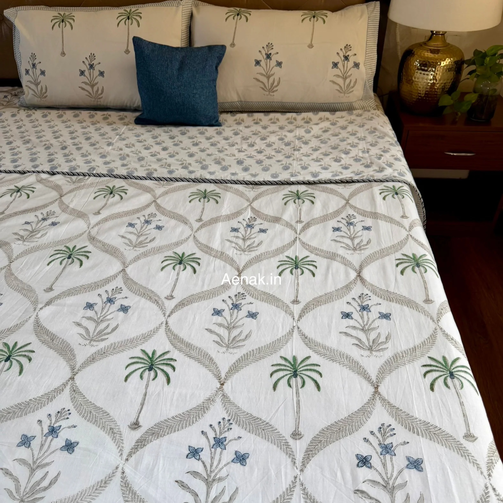 Blue Floral Palm Jaal Handblock Mulmul Cotton Reversible Dohar by Aenak Studios | Tooffi
