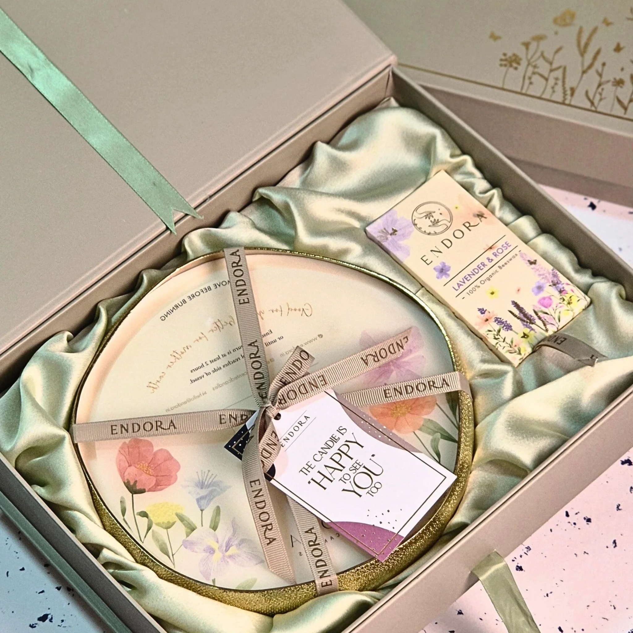 Scent Essential Gift Box (Luxe) | 7 Wick Metal Urli | Gift Box by Endora Scented Candles | Tooffi