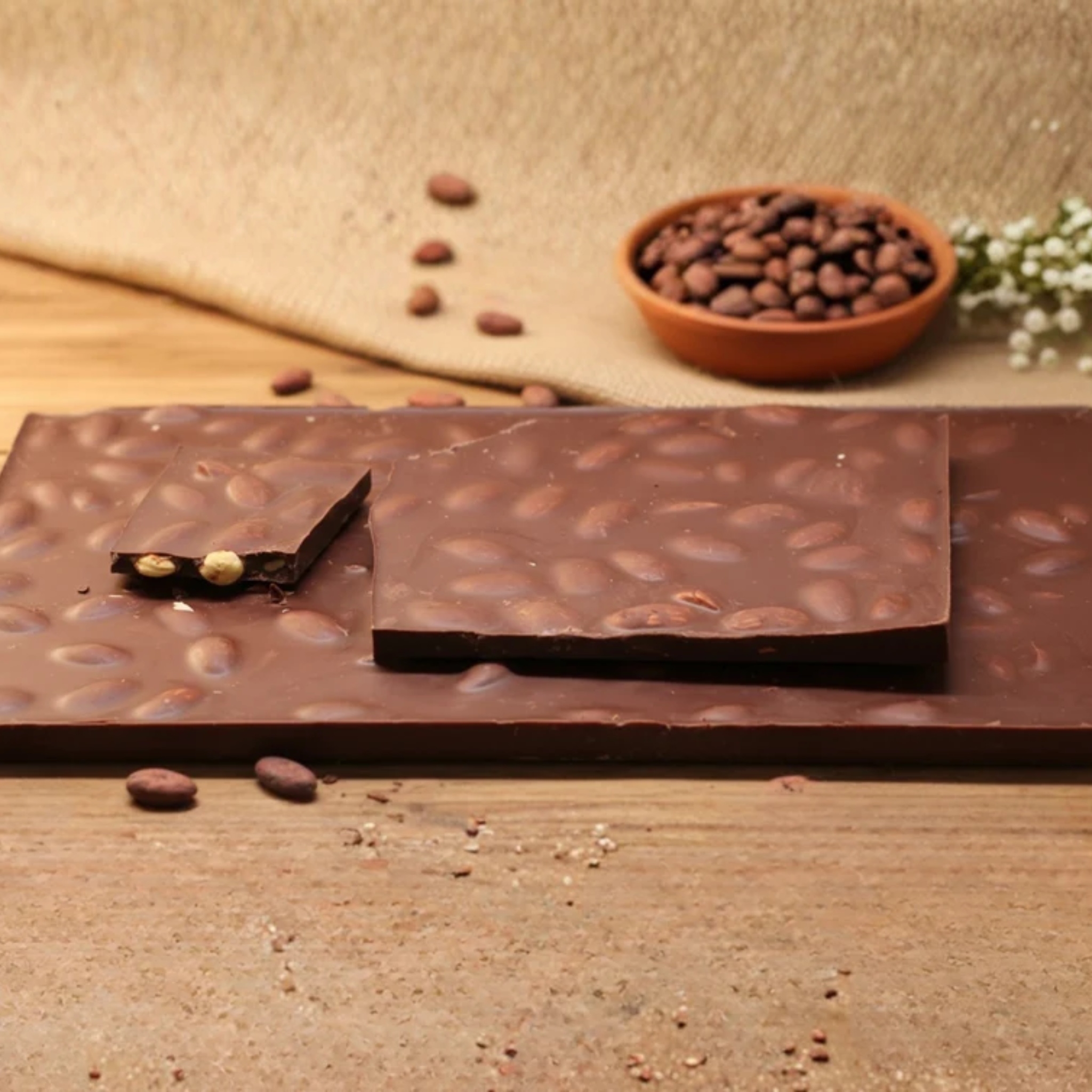 Sea Salt & Roasted Almond 55% Dark Chocolate Bark Gift Box by Mabon Chocolates | Tooffi