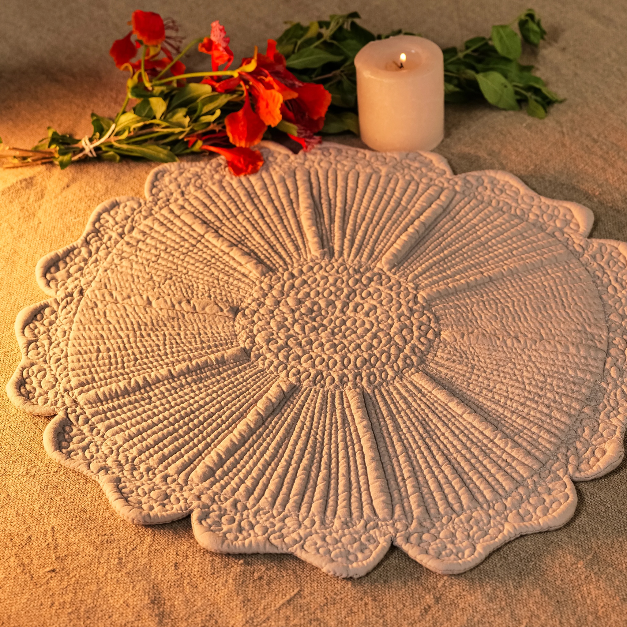 Sun Flower Quilted Placemat Gift Set- Beige (L) by Ammorada | Tooffi
