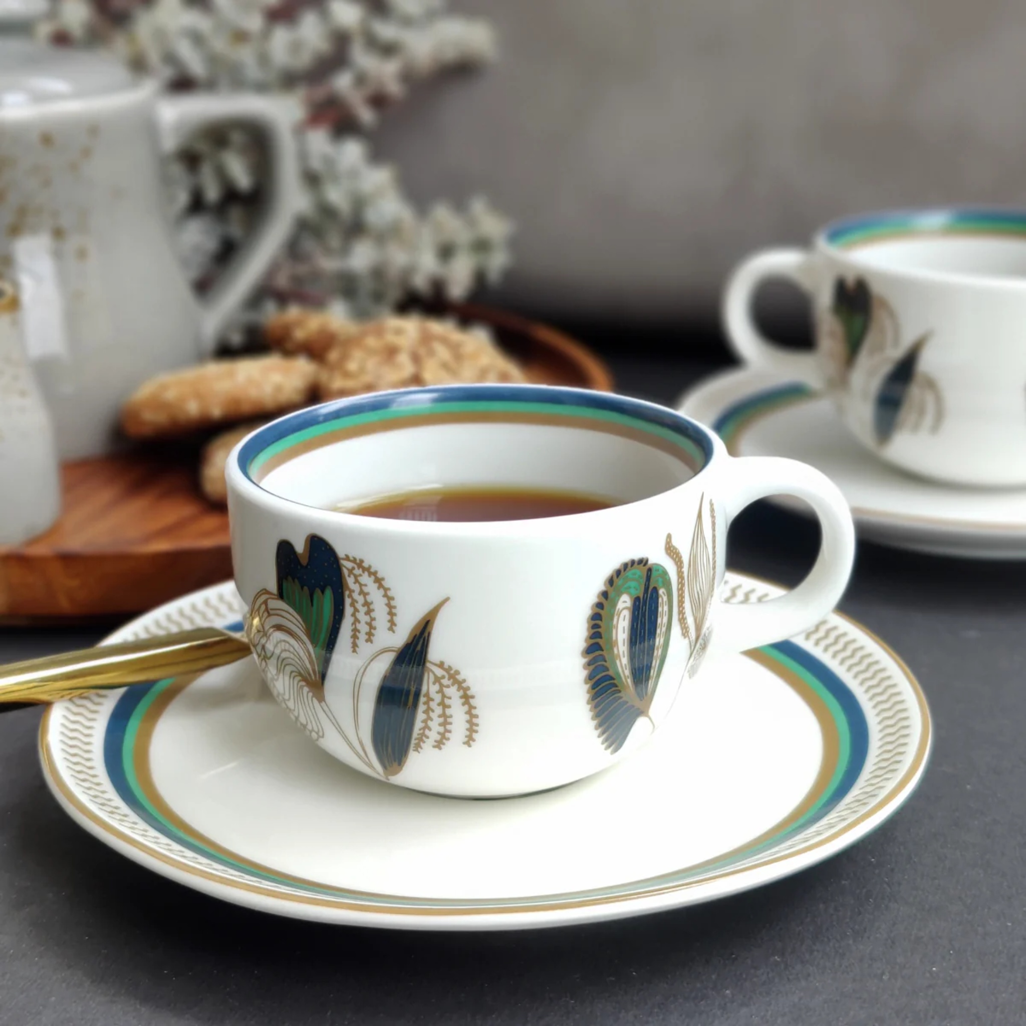 Pookkal (POR) Cup & Saucer Set by urbankart - ta.da tableware | Tooffi