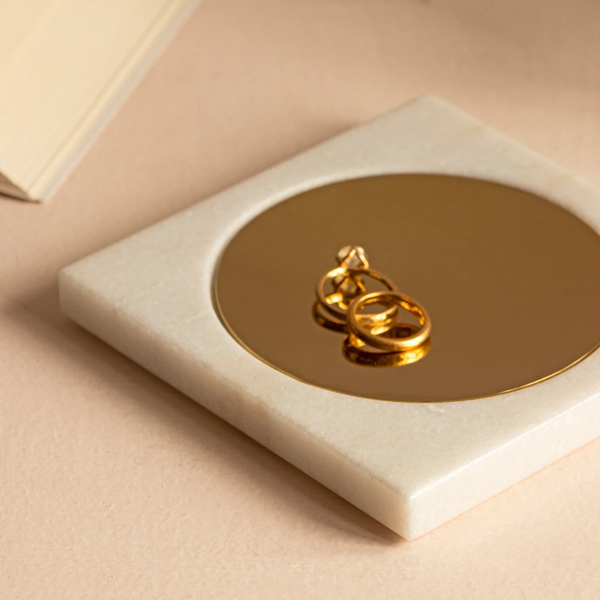 Yang Jewellery Dish by Saswata | Tooffi