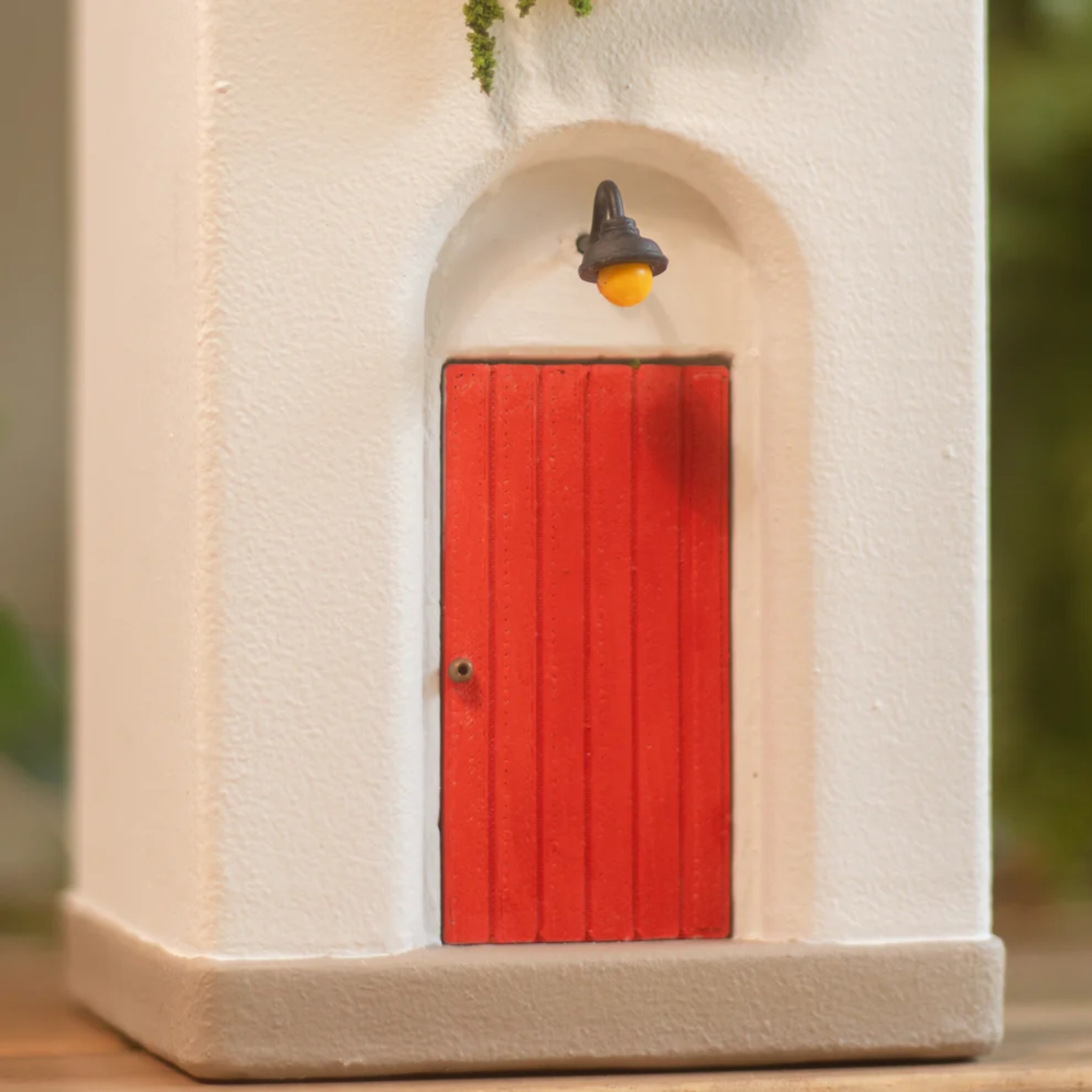 Handcrafted Tall House Vase by Bae & Bee studio | Tooffi