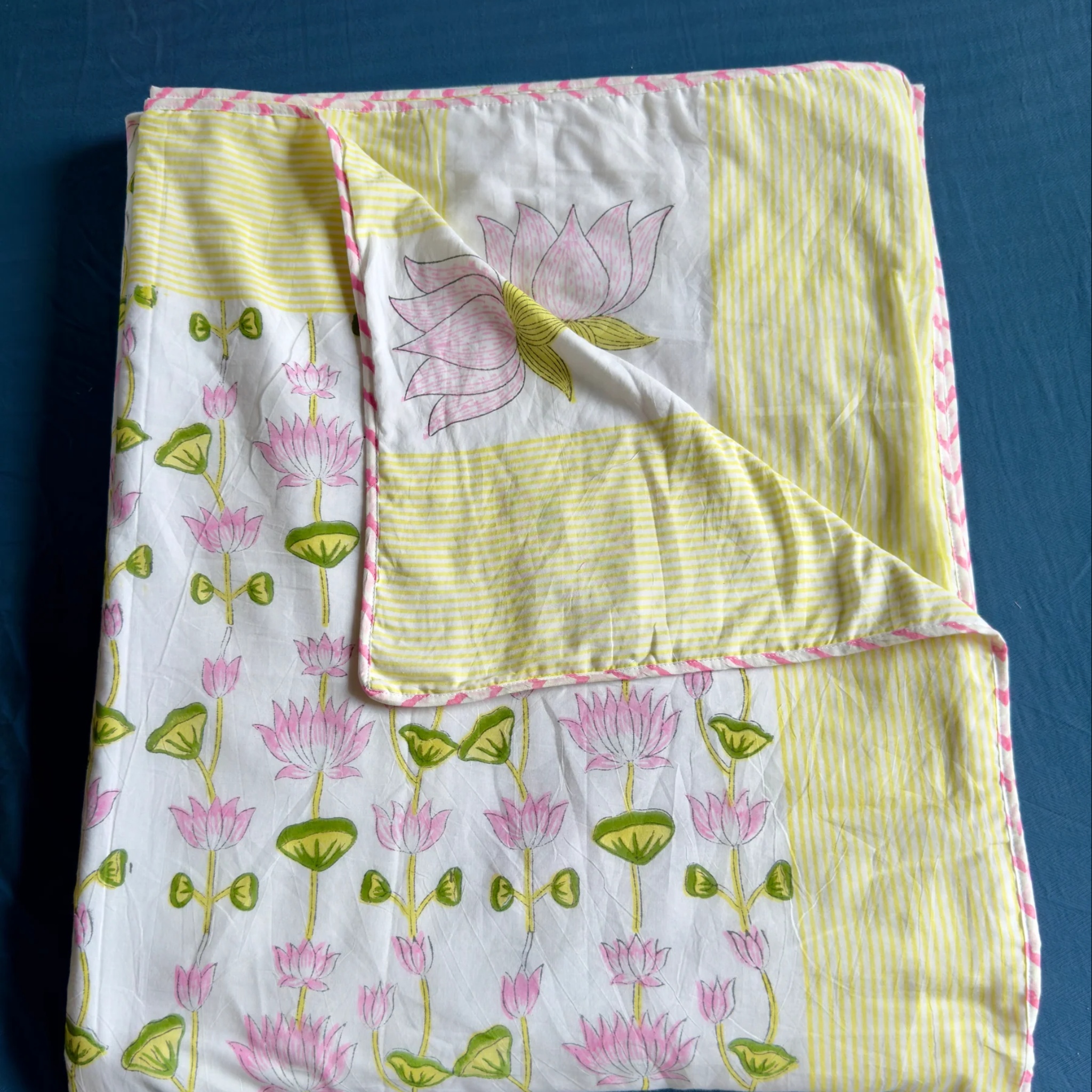 Pichwai Lotus Handblock Mulmul Cotton Reversible Dohar by Aenak Studios | Tooffi