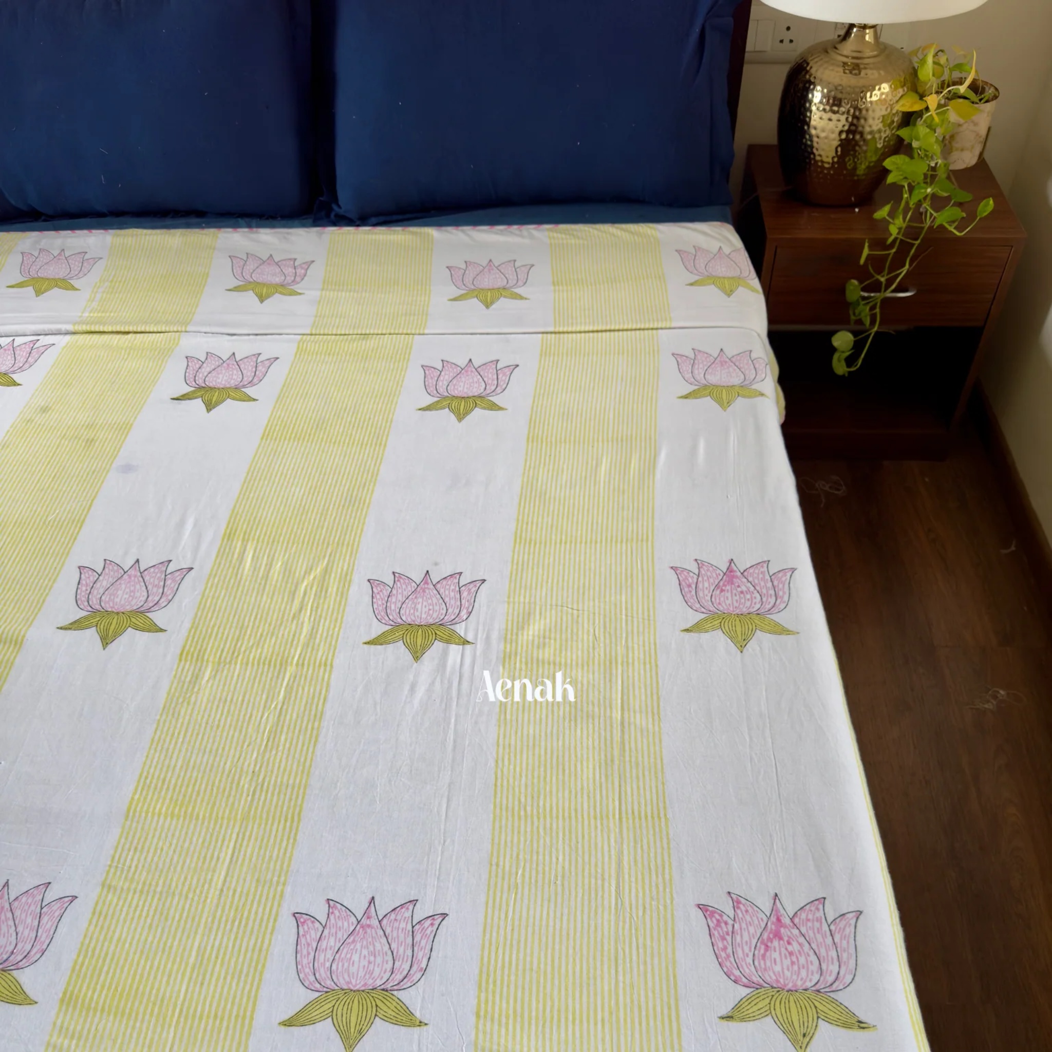 Pichwai Lotus Handblock Mulmul Cotton Reversible Dohar by Aenak Studios | Tooffi