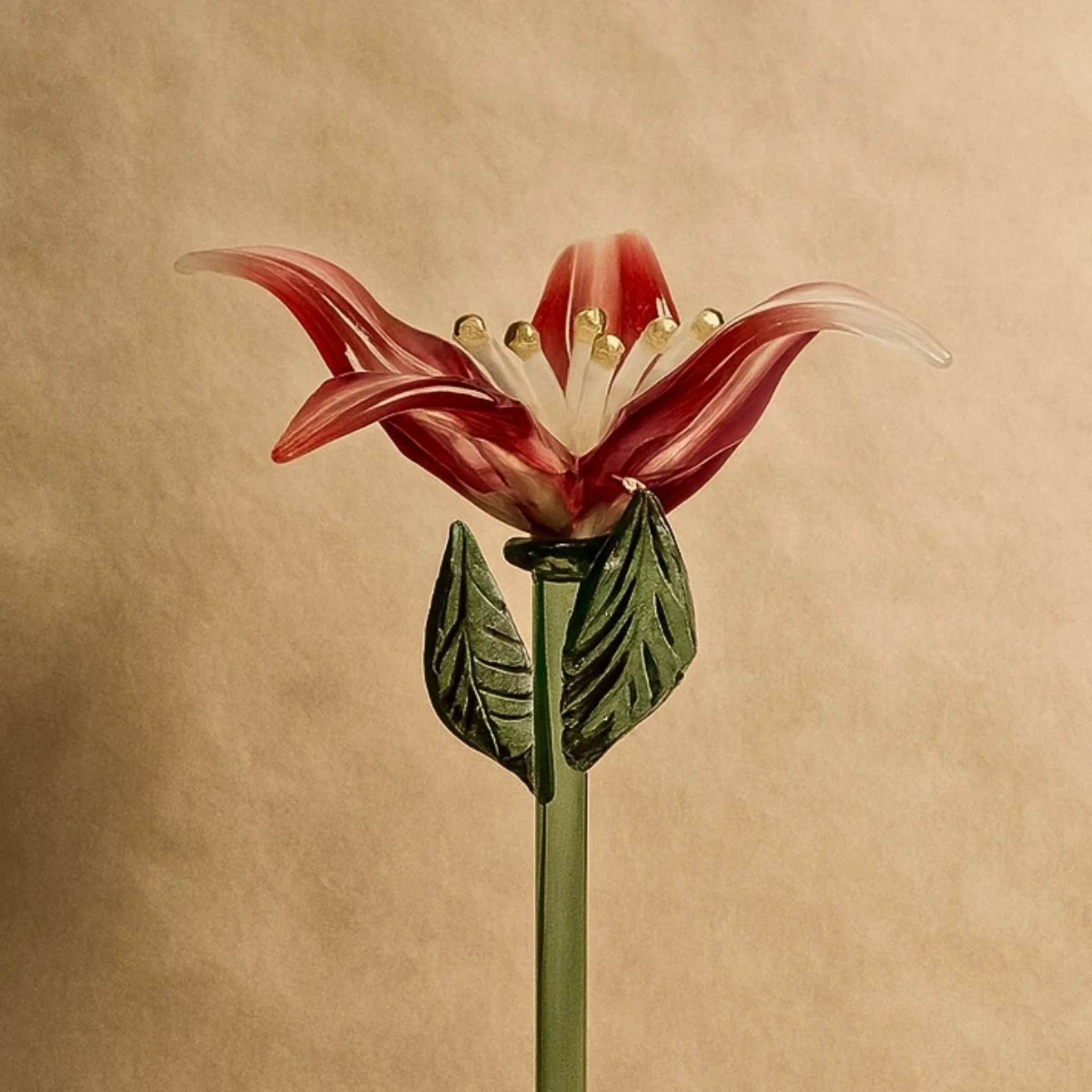 The Scarlet's Whisper by RUSTIC HORSE GLASS STUDIO | Tooffi