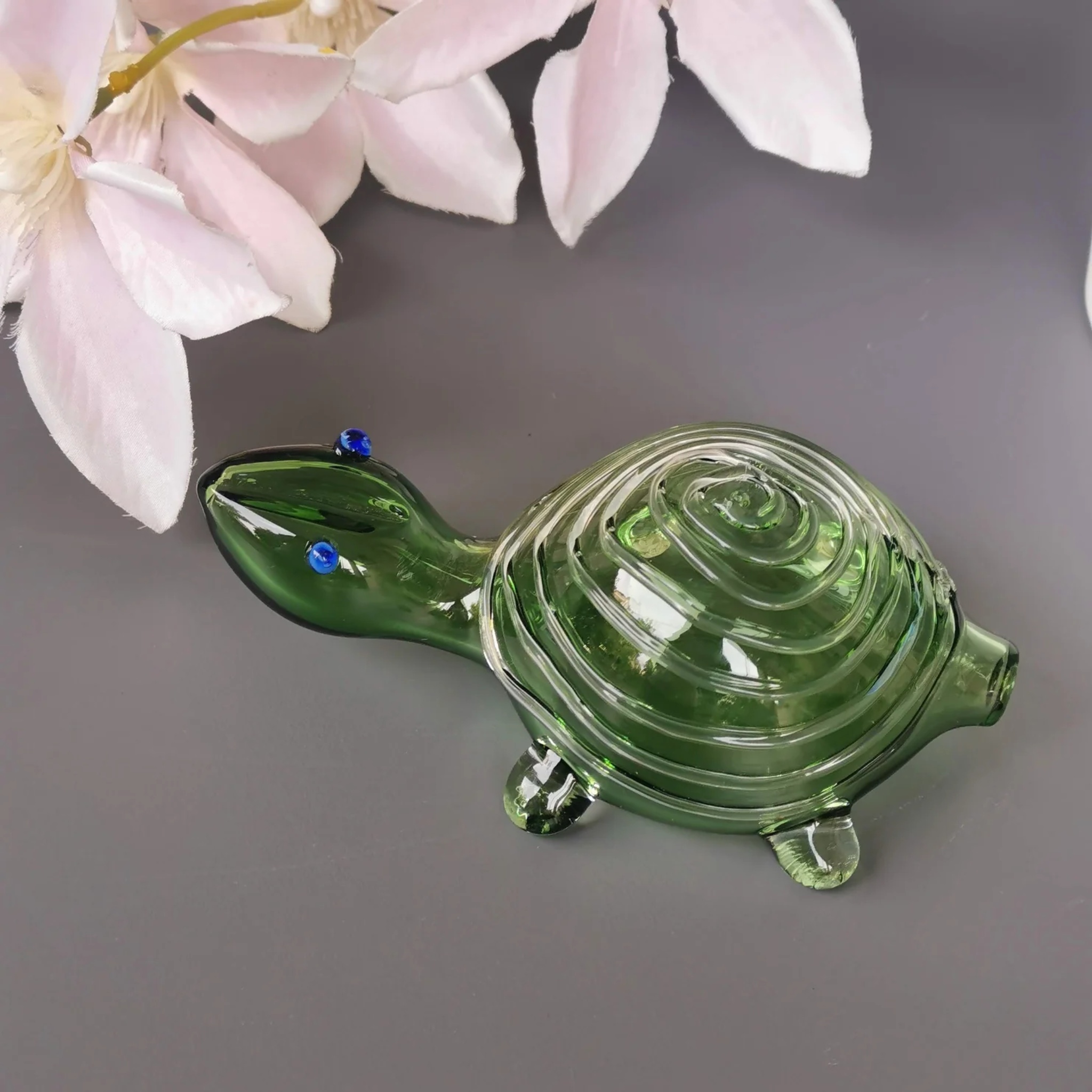 Good Luck Glass Turtles- Jade by RUSTIC HORSE GLASS STUDIO | Tooffi