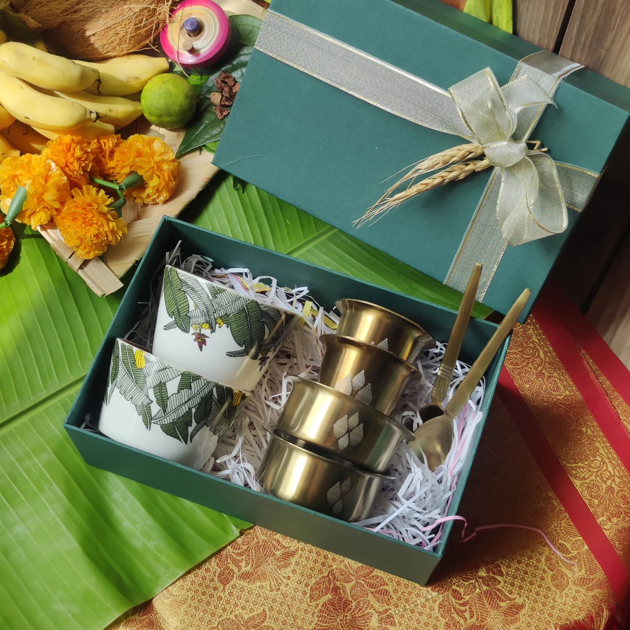 The Festive Duet — Diwali Gift Box by urbankart - ta.da tableware | Tooffi