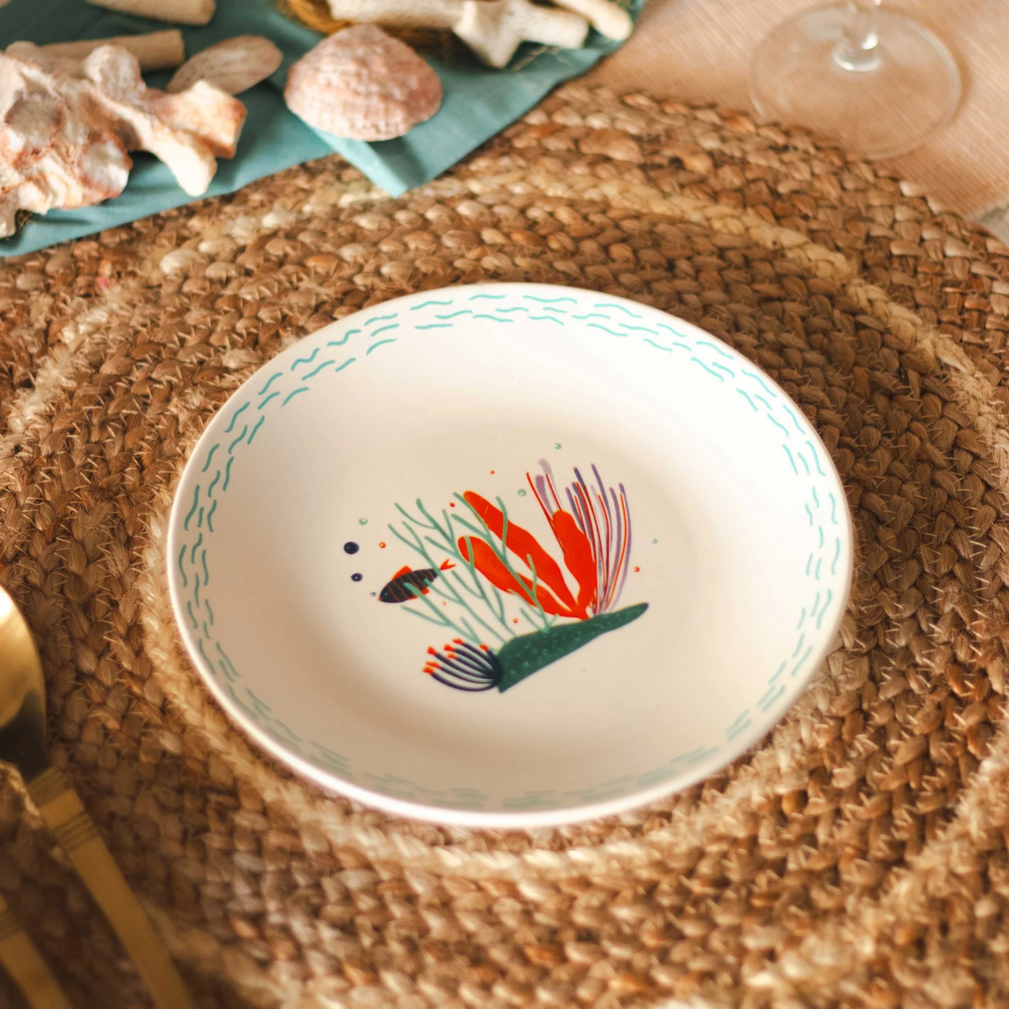 underwater treasures - Quarter / Snack Plate by urbankart - ta.da tableware | Tooffi
