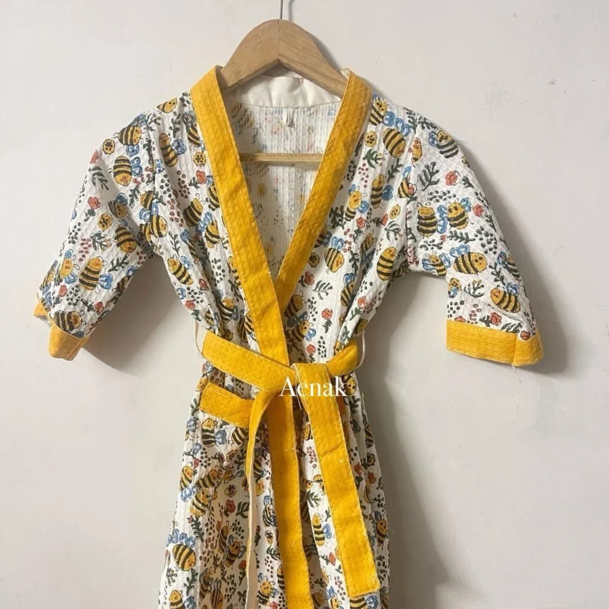 Honey Bee Handblock Cotton Bathrobe Set by Aenak Studios | Tooffi