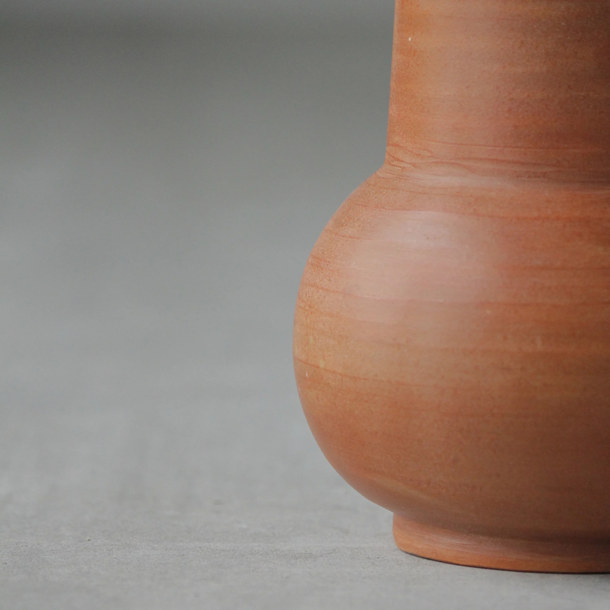 Qnch - Set of handcrafted Carafe and 2 Tumblers by Rayden Design | Tooffi
