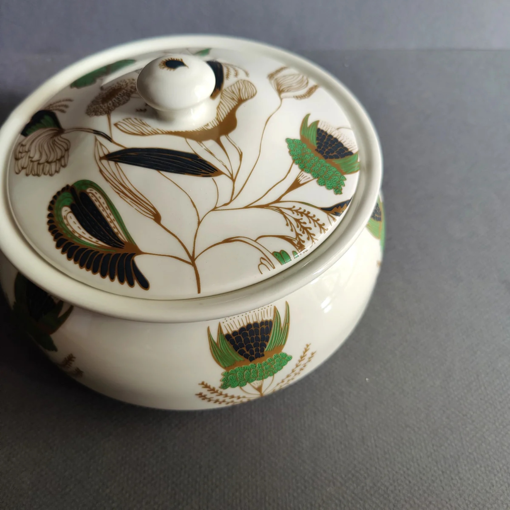 Pookkal (POR) - lid bowls by urbankart - ta.da tableware | Tooffi
