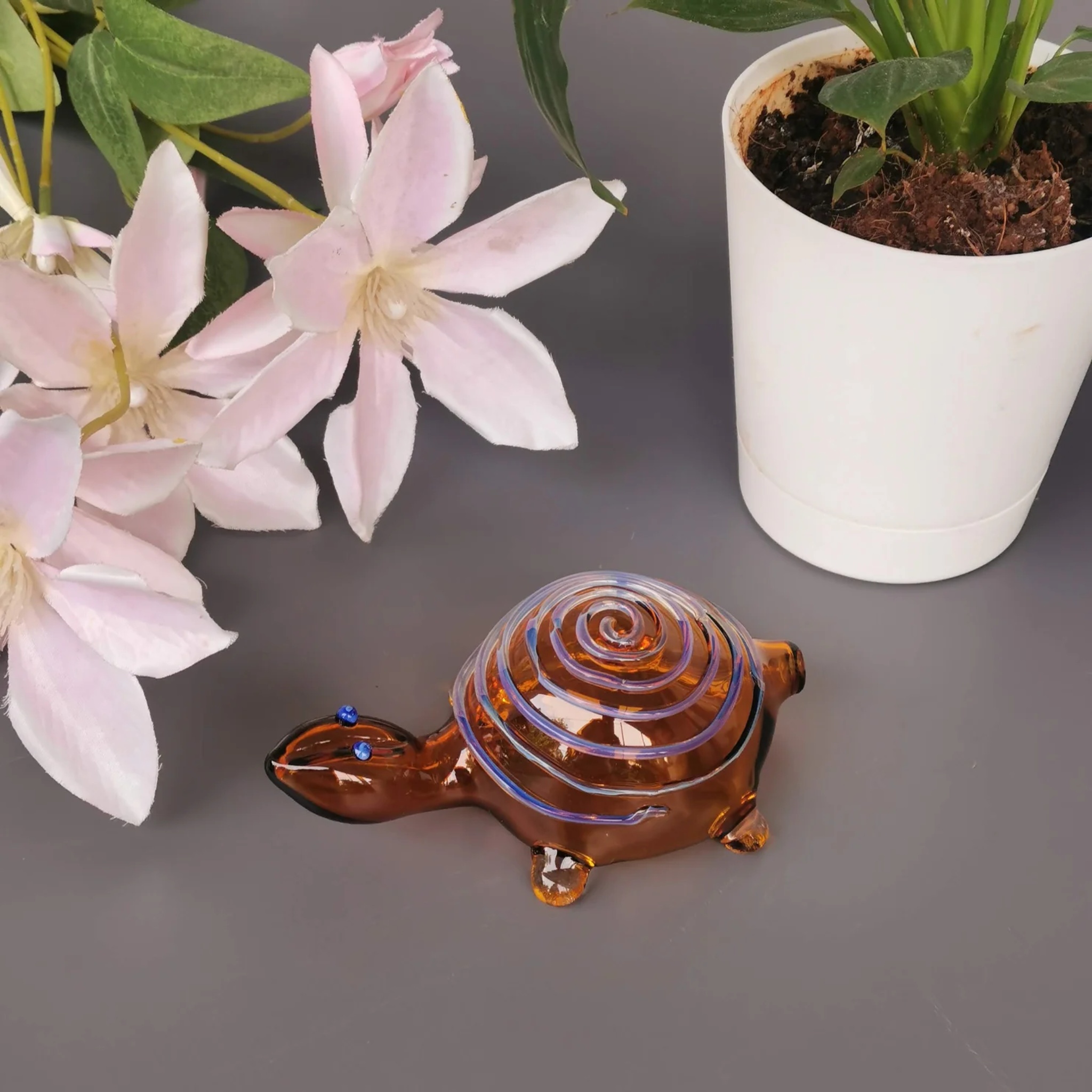 Good Luck Glass Turtles- Amber by RUSTIC HORSE GLASS STUDIO | Tooffi