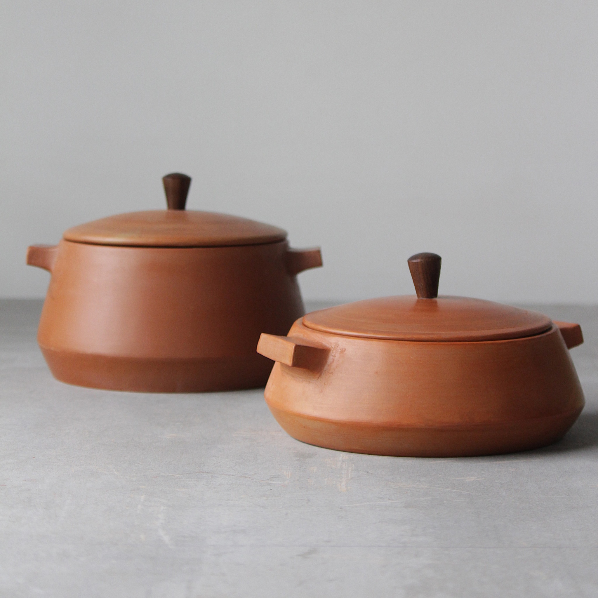 Arth Pot Large by Rayden Design | Tooffi