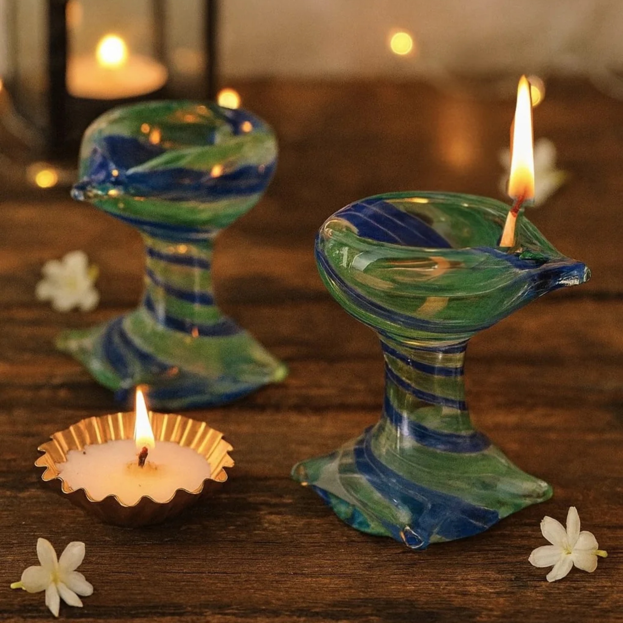 Artham Puja Diya by RUSTIC HORSE GLASS STUDIO | Tooffi