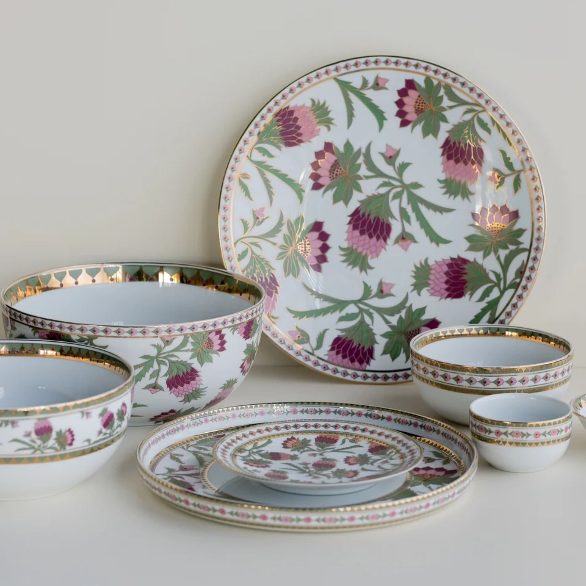 Bagh Serving Bowl (Medium) by nira's ceramics | Tooffi