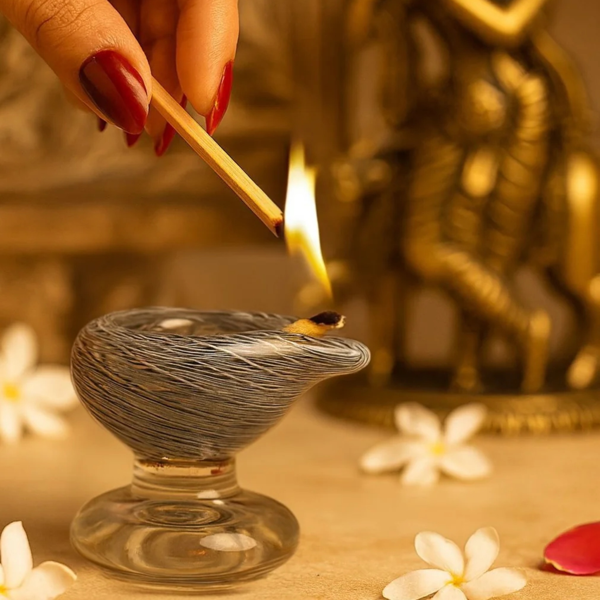 Art Glass Puja Diya- Brahmam Deep by RUSTIC HORSE GLASS STUDIO | Tooffi