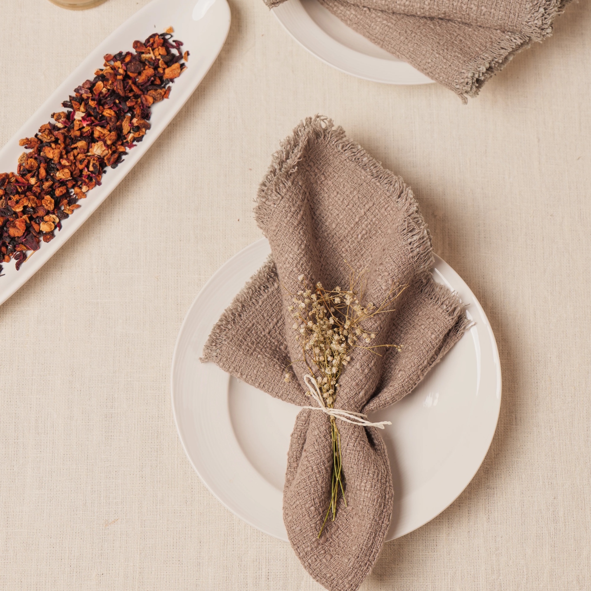 Tandem Fringe Napkin Gift Set- Gazoil by Ammorada | Tooffi