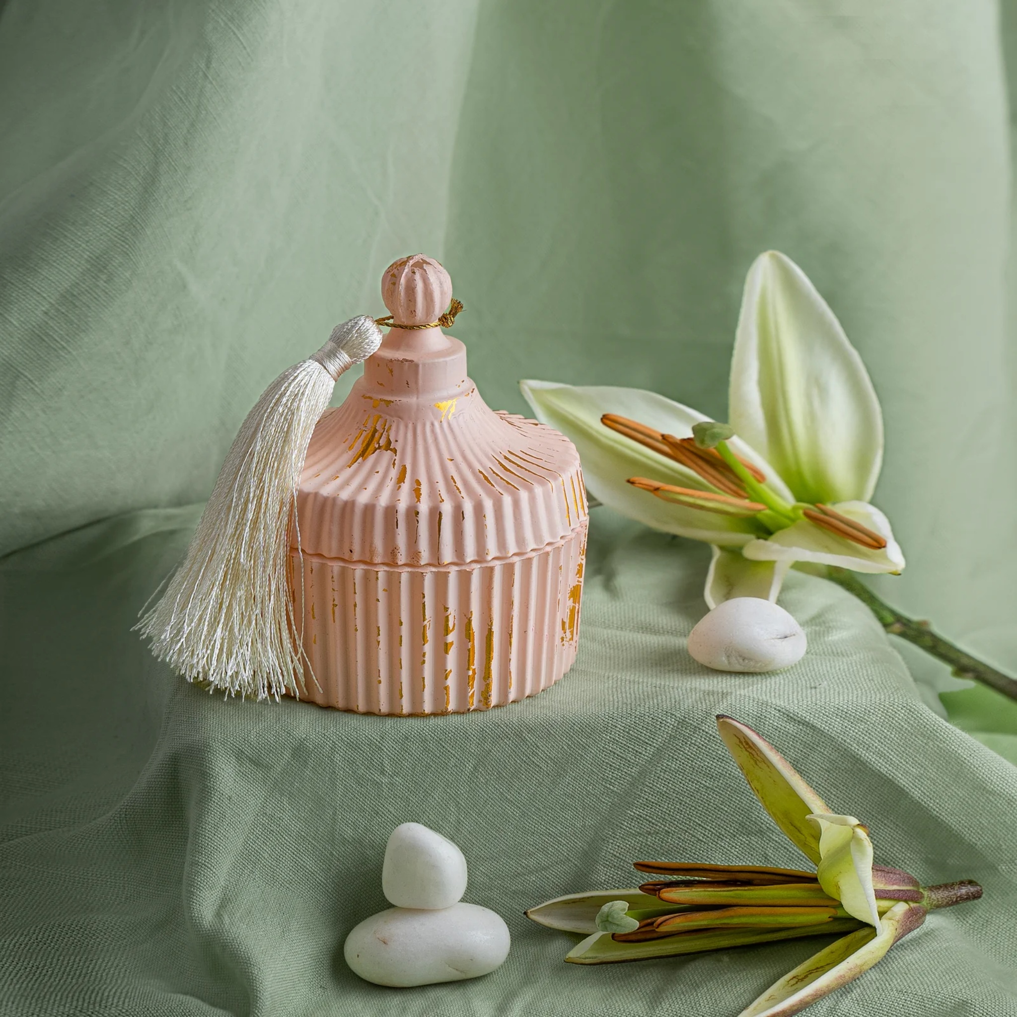 Pink Candy Jar Candle + 2 Scented Wax Tablets by Endora Scented Candles | Tooffi